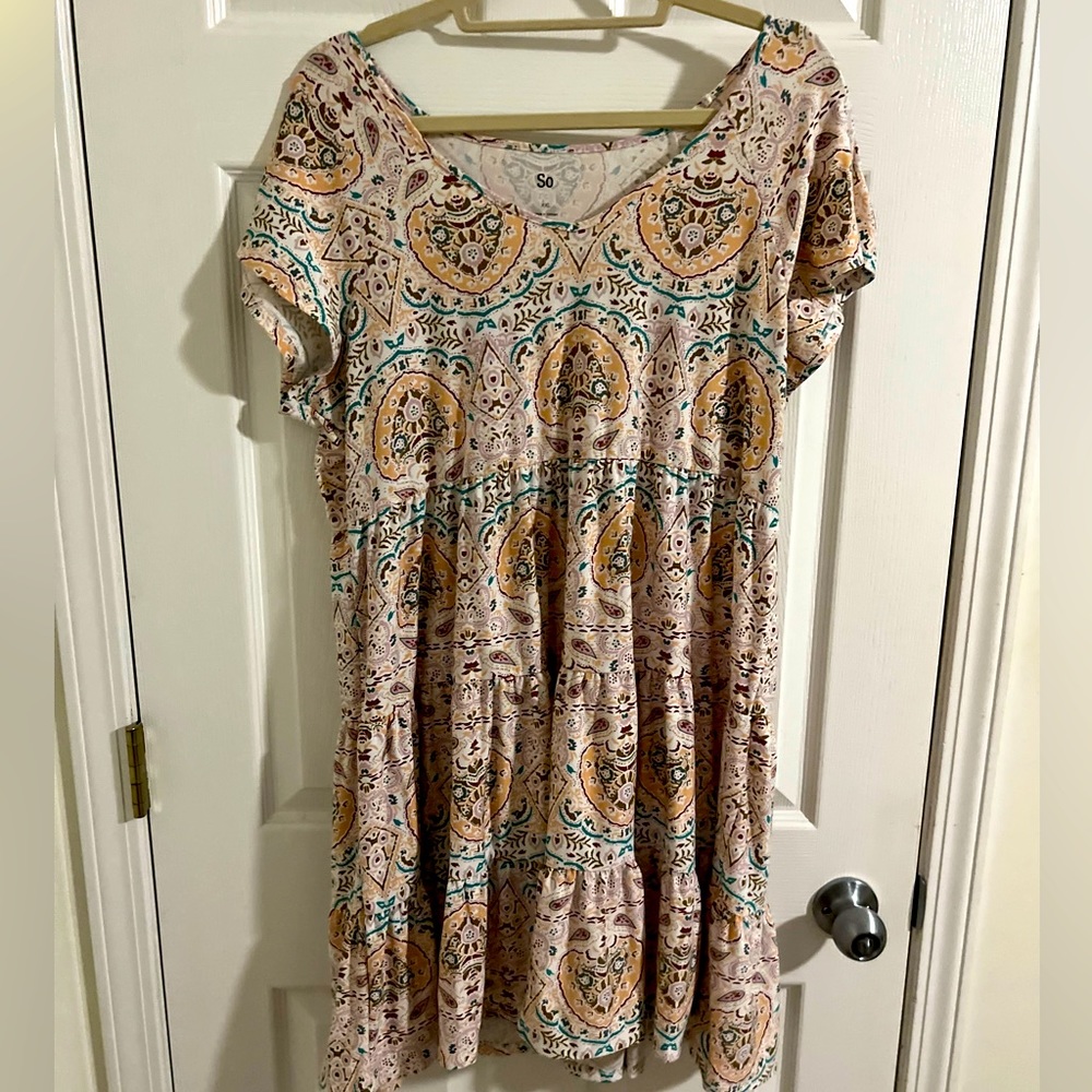 So beautiful BOHO tunic top/short dress! Great for maternity!